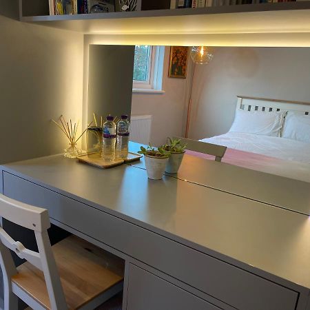 Streatham Vale Spacious Double Room With Private Bathroom In Quiet Area Only 20 Min To Central London מראה חיצוני תמונה